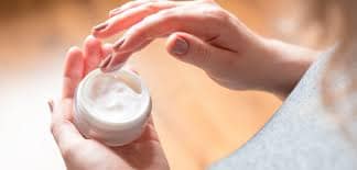 Pelembap untuk Kulit Kering